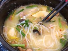 -桥香园过桥米线(国贸店)
