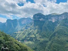 -鹿院坪生态旅游景区