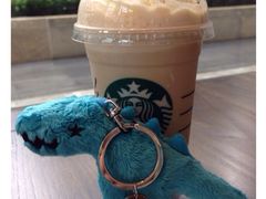 浓醇黑焦糖冰拿铁-星巴克(汇亚大厦店)