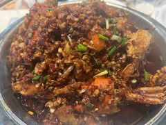 -凤凰路何眼镜香辣蟹(花果园店)