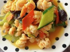 -乐禧母婴全自营月嫂(宝山店)