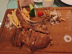 -东方豪景花园酒店·怡景旋转餐厅