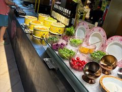 -朗丽兹自助餐厅
