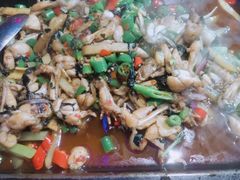 炭烧牛蛙平锅紫苏味-蘭奢雅集·江浙菜(青山江滩店)