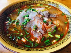 -肇兴特色牛肉粉