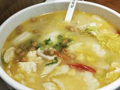 -渝是乎川渝小炒(新世界百货望京店)