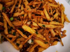 -张大师鸭爪爪特色干锅(南湖店)