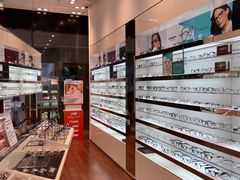 -LensCrafters亮视点·OAKLEY精选(静安嘉里中心店)