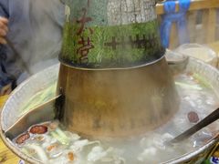 鸳鸯锅-可汗大营·涮火锅烤全羊烧烤家常菜(武汉分店)