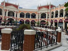 -佛罗伦萨小镇广佛名品奥特莱斯(疏港路店)