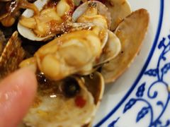 -江城燕子大排档(江汉路步行街店)