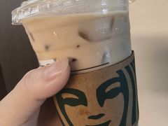 -星巴克(上海长宁来福士1F店)