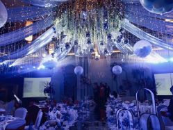 -苏菲亚婚纱摄影