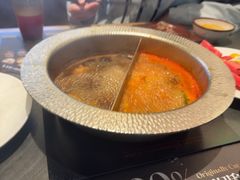-牛YO寿喜烧·铁板烧和牛火锅自助(市府恒隆店)