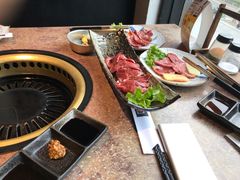 -炼火烤肉店