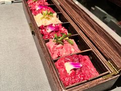-左庭右院鲜牛肉火锅黑金店(陆家嘴中心店)