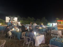 -亚龙湾希尔顿自助餐厅·海鲜·烧烤·沙滩BBQ·现场乐队