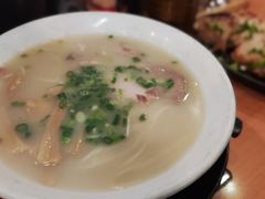 博多新情豚骨拉面-博多一幸舍(侨福芳草地购物中心店)