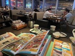 -大头虾越式风味餐厅(光明广场店)