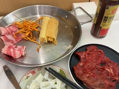 -捞小鲜虾滑海鲜自助火锅(嵊州吾悦店)
