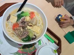 -蒙自源米线大王(东站店)