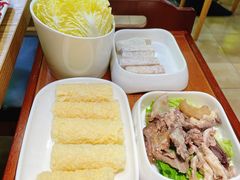 -夜牛潮汕鲜牛肉火锅店(翻身店)