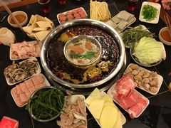 -邓莽子老火锅(中兴路总店)