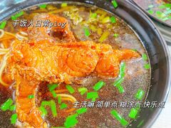 -小龙大肉面馆