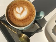 -UNI UNI(环亚凯瑟琳店)