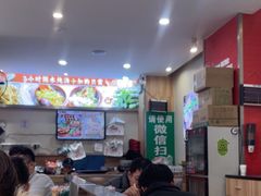 -万煲旺·香港老传承煲仔饭·猪杂汤(客村店)