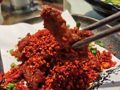 -阿瓦山寨·湘菜现炒·剁椒鱼头王(咸阳总店)