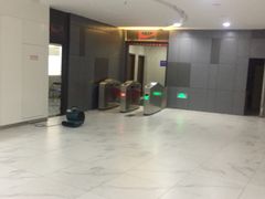 -包玉刚游泳场(黄龙恒励大厦店)