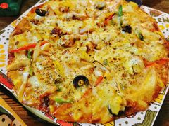 菠萝鸡肉披萨-Famous肥猫墨西哥音乐餐吧(五棵松华熙LIVE店)