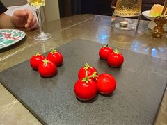 -海派悦庭·海胆烧麦·新融合菜(凯德广场店)