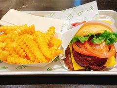 芝士牛肉蘑菇堡-Shake Shack(西单大悦城店)