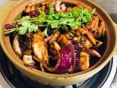 -胡须佬鸡煲四季火锅店(石厦西村直营店)