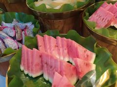 -布罗城堡自助烧烤(鸿通城购物中心店)