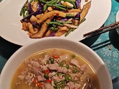 -呷湘厨·鱼汤捞饭·剁椒鱼头·辣椒炒肉(国家会展中心店)