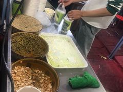 花生芝麻葡萄干-清真老马家国华牛奶鸡蛋醪糟(正宁路店)