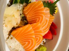 三文鱼刺身饭定食-小山日本料理(兴业太古汇店)