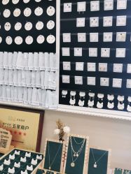 -AI艾耳·专业手工耳洞·穿孔美学馆