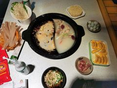 -钢管厂歆瑞源油卤串串香(春熙路太古里店)