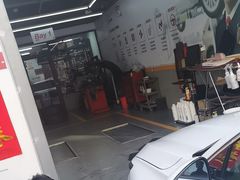 -昆仑润滑汽车服务中心(世纪金源旗舰店)