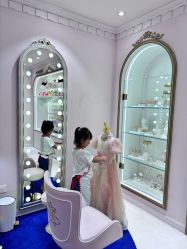 -MELAND CLUB•花园城堡主题亲子乐园•派对•餐厅(广州乐峰广场旗舰店)