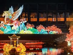 -淄博花灯齐彩城