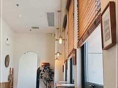 靠窗位-半勺舒舒(太乙店)