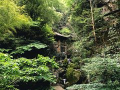 -藏龙百瀑风景区