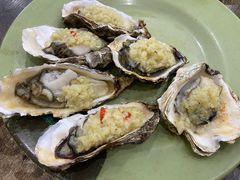 炭烧蒜蓉生蚝-贞姨美食·老字号海鲜大排档