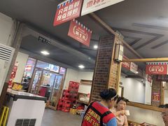 -冶建镜子·老南昌大排档·江西虾王(总店)