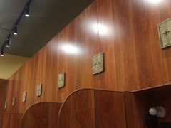 -独食火锅·半米屋台(直营总店)